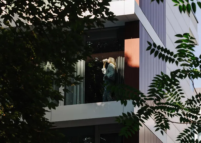 プロ スタレ ミャスト ホテル