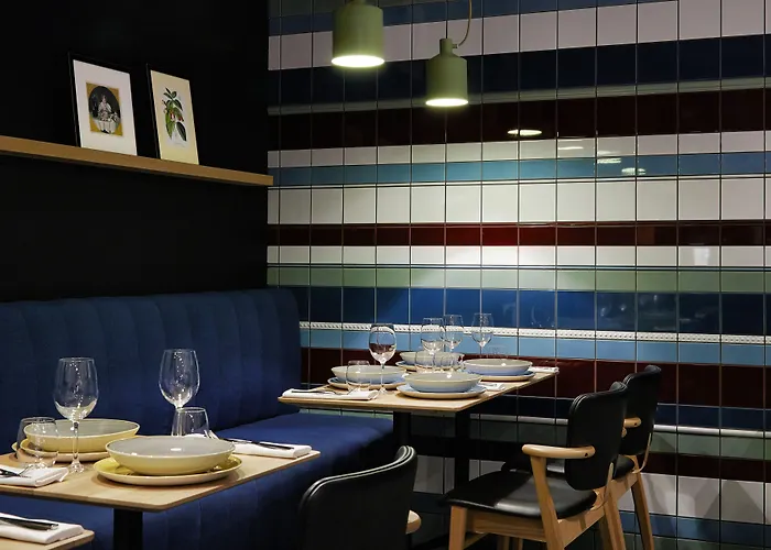 プロ スタレ ミャスト ホテル 3*